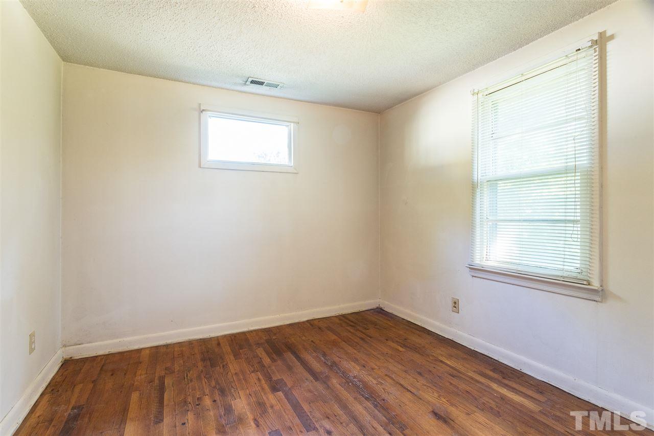 612 Royal Street Raleigh, NC 27607 - Photo 15 of 23
