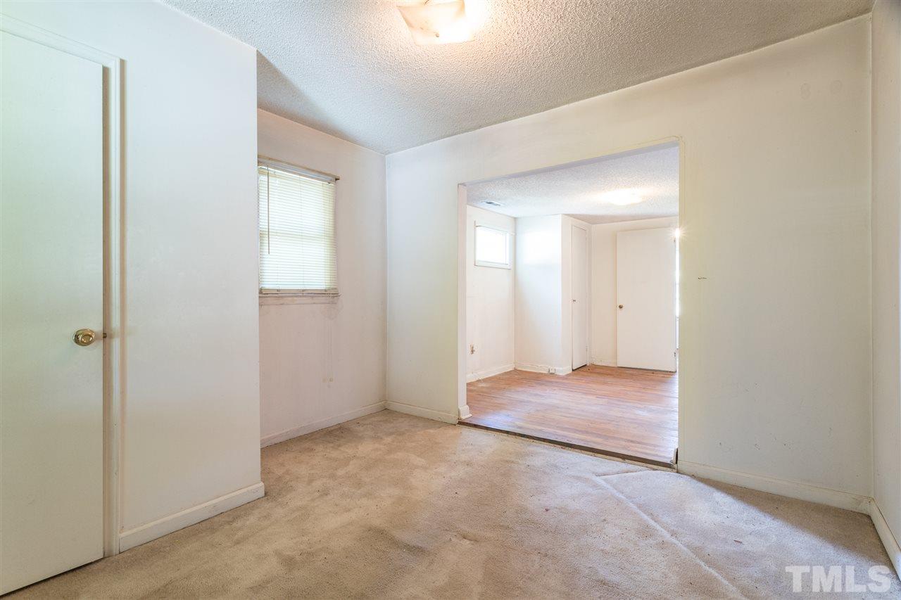 612 Royal Street Raleigh, NC 27607 - Photo 20 of 23