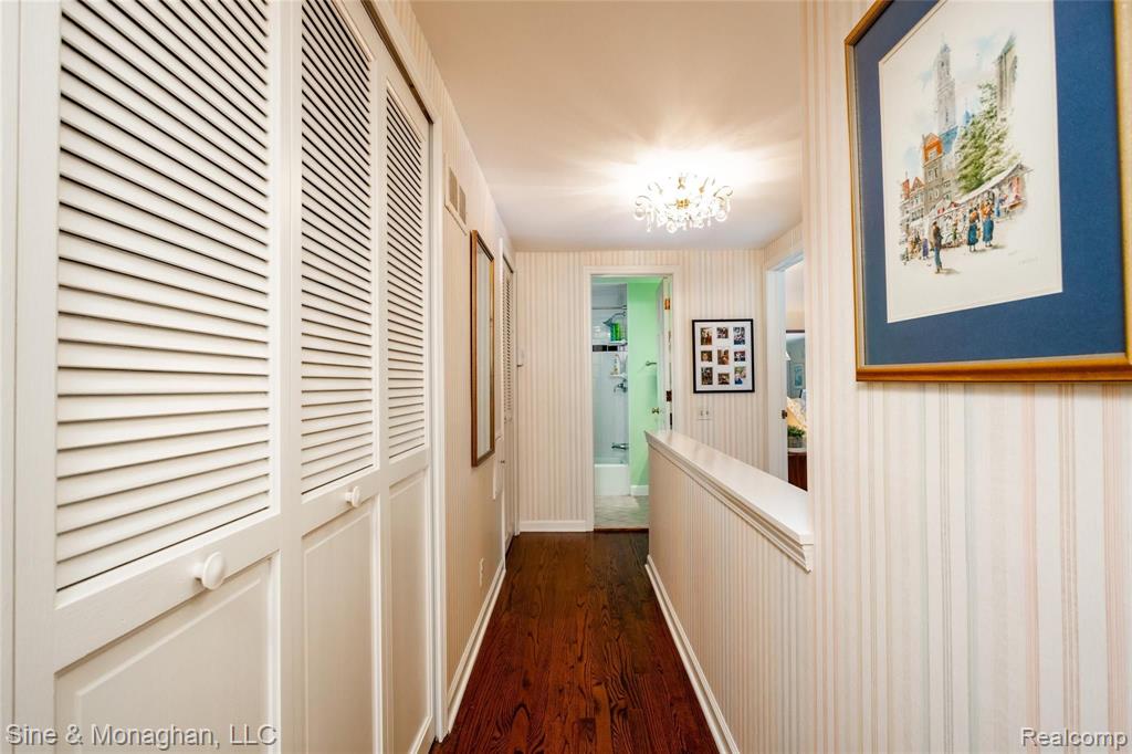 435 Barclay Road Grosse Pointe Farms, MI 48236 - Photo 43 of 60