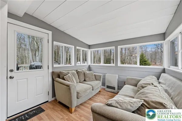 $2,000 | 603 Forest Drive, Tobyhanna, PA 18466