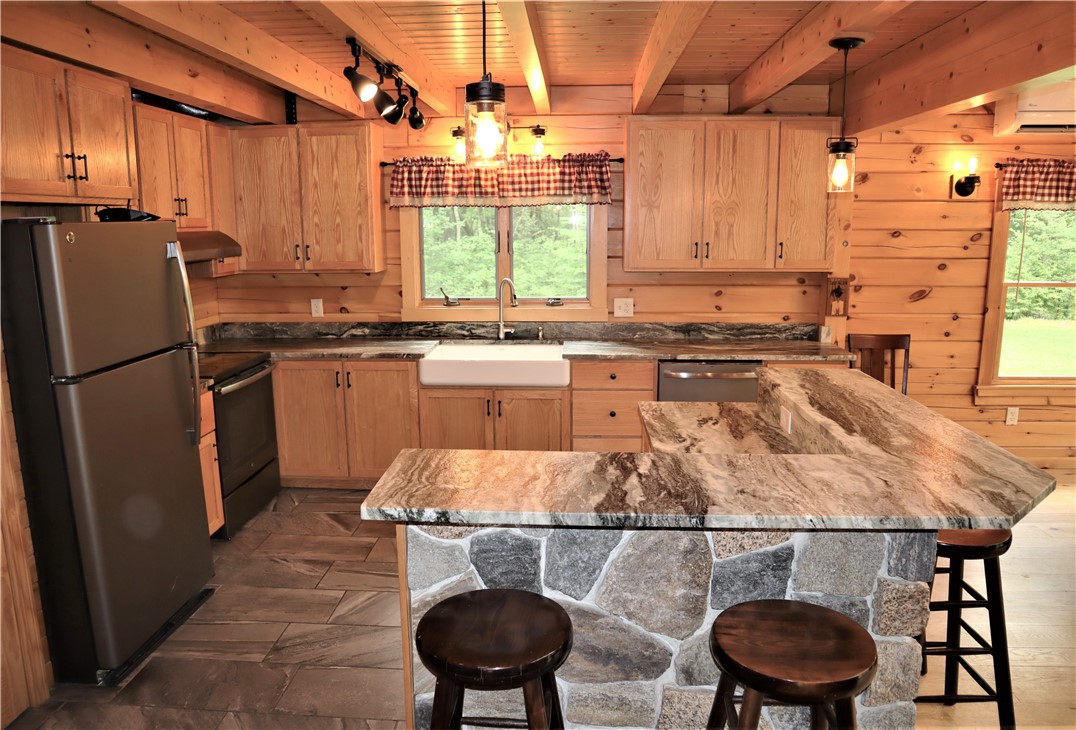 8 King Road Foster, RI 02825 - Photo 18 of 50