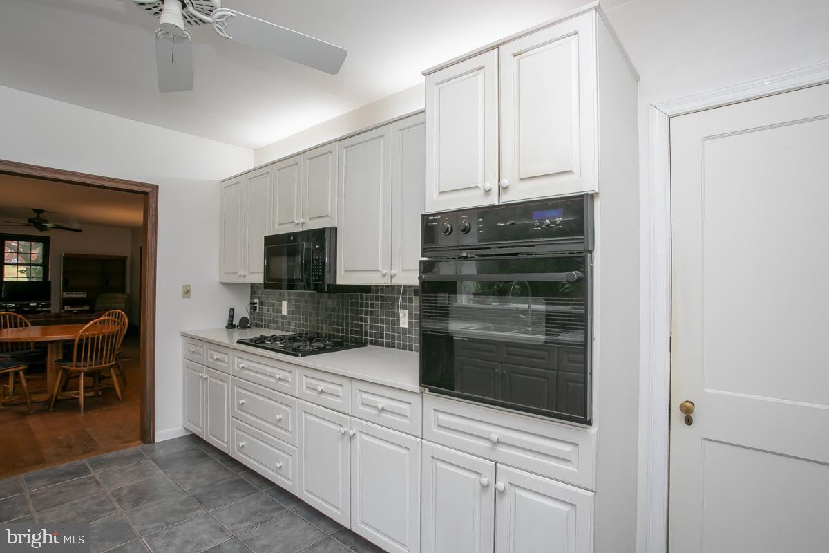 241 Waverly Road Wyncote, PA 19095 - Photo 30 of 61 KITCHEN