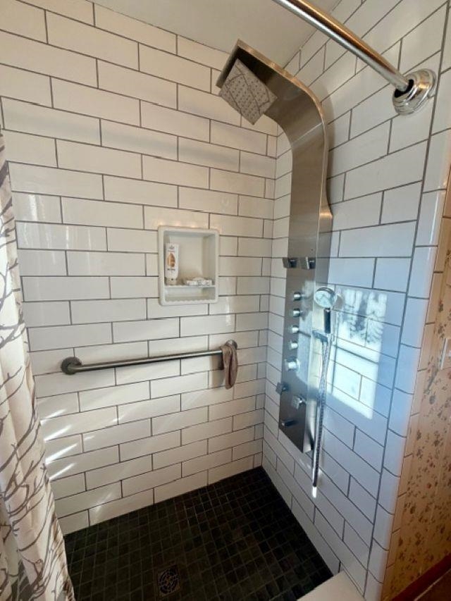 25 Bret Street Berlin, NH 03570 - Photo 12 of 22