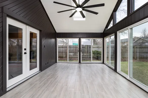 $675,000 | 530 Cumberland Trail, Elgin, IL 60123