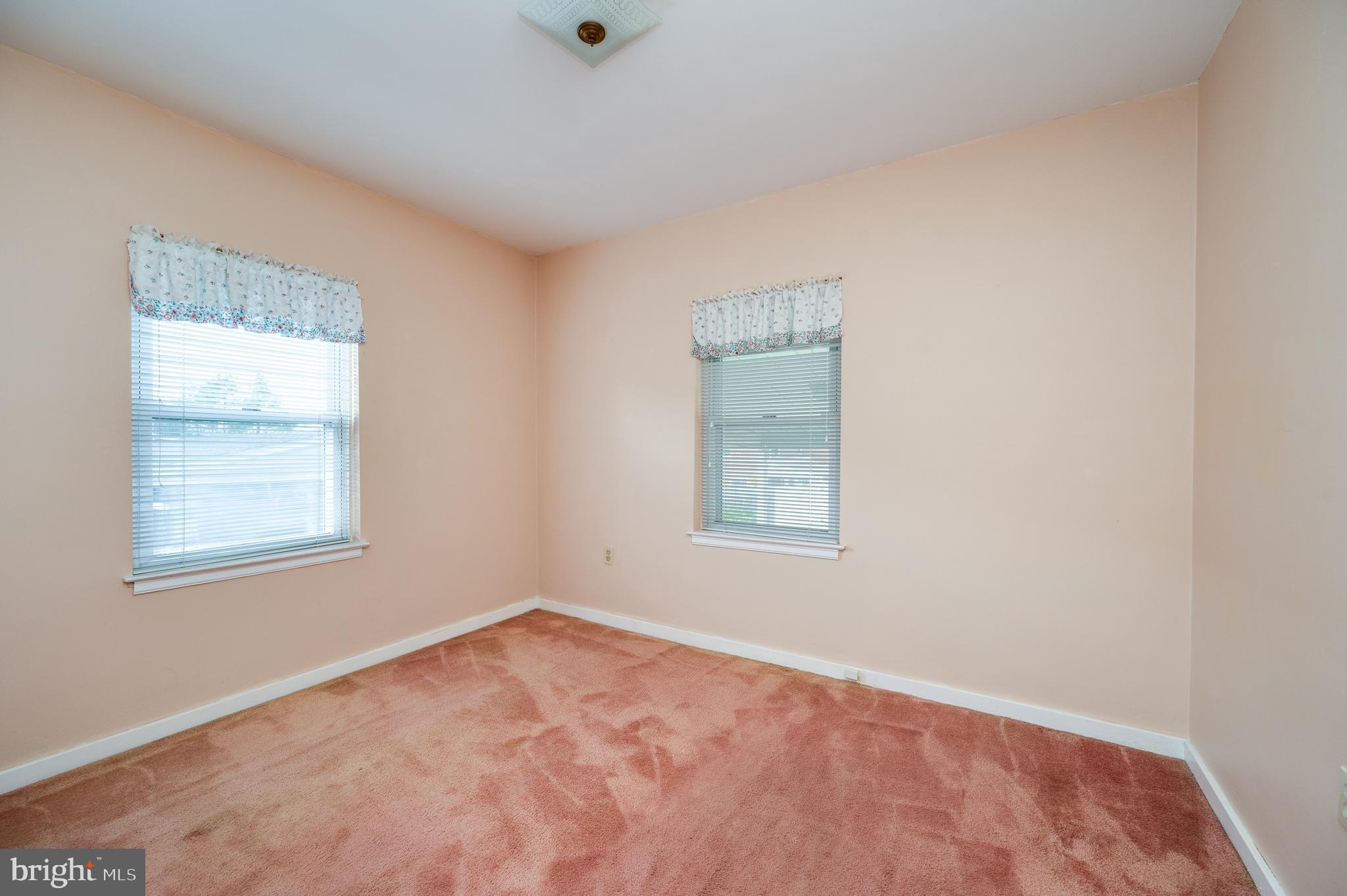 209 Carroll Street Reading, PA 19611 - Photo 21 of 34