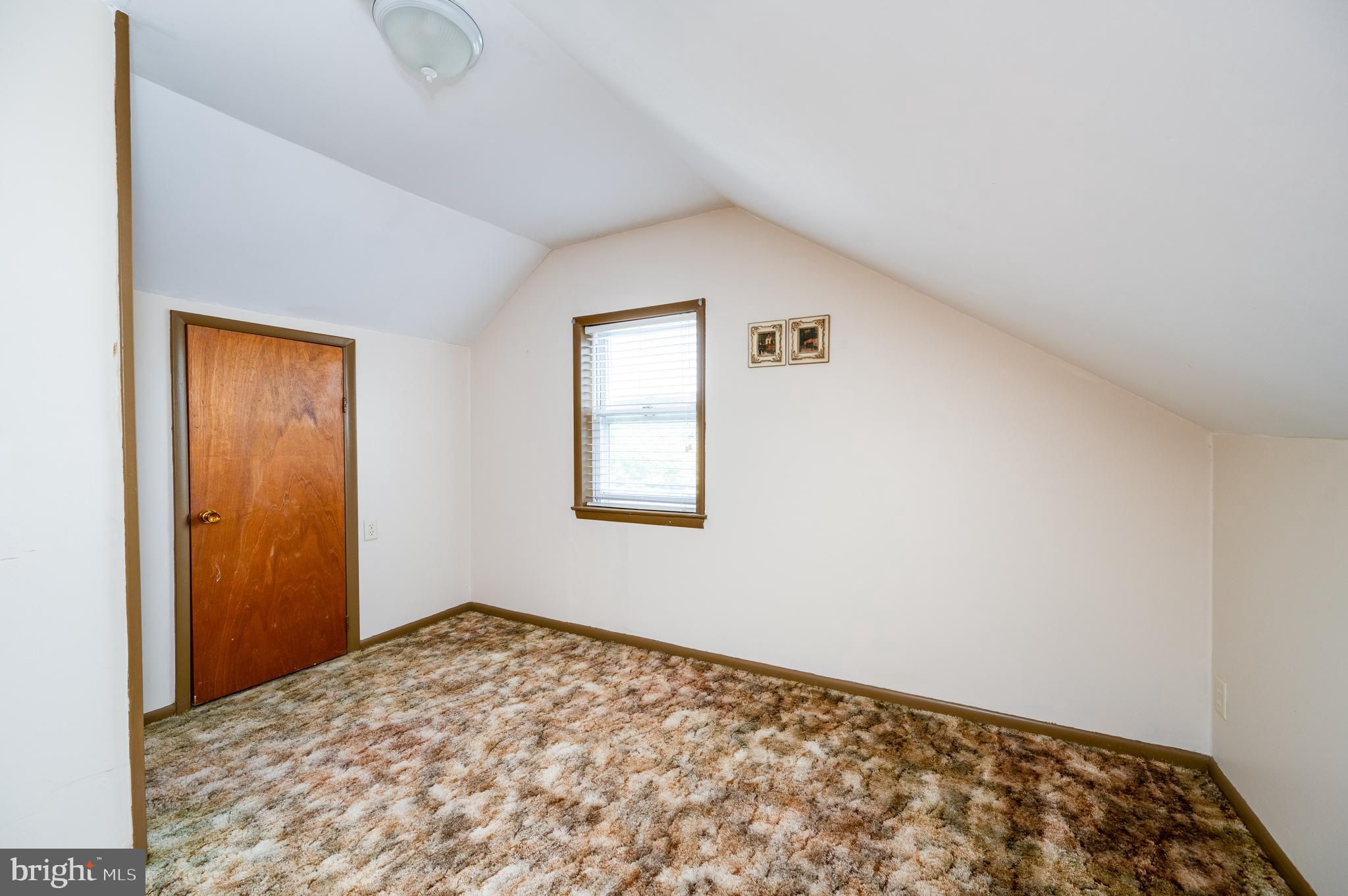 209 Carroll Street Reading, PA 19611 - Photo 30 of 34