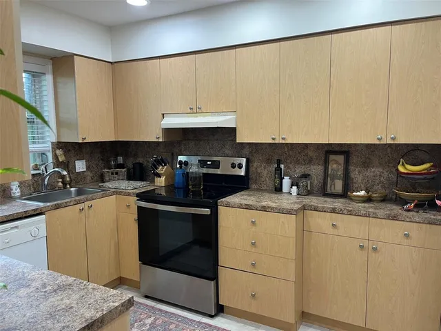 $1,100,000 | 246 Dixie Boulevard, Delray Beach, FL 33444