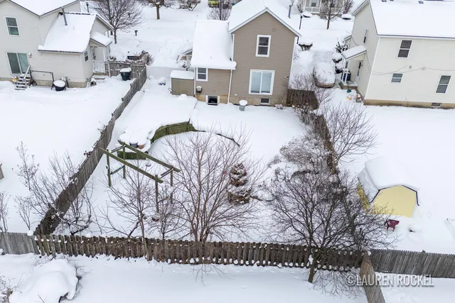 $269,900 | 581 Cass Avenue Southeast, Grand Rapids, MI 49503