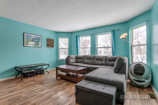 $269,900 | 581 Cass Avenue Southeast, Grand Rapids, MI 49503