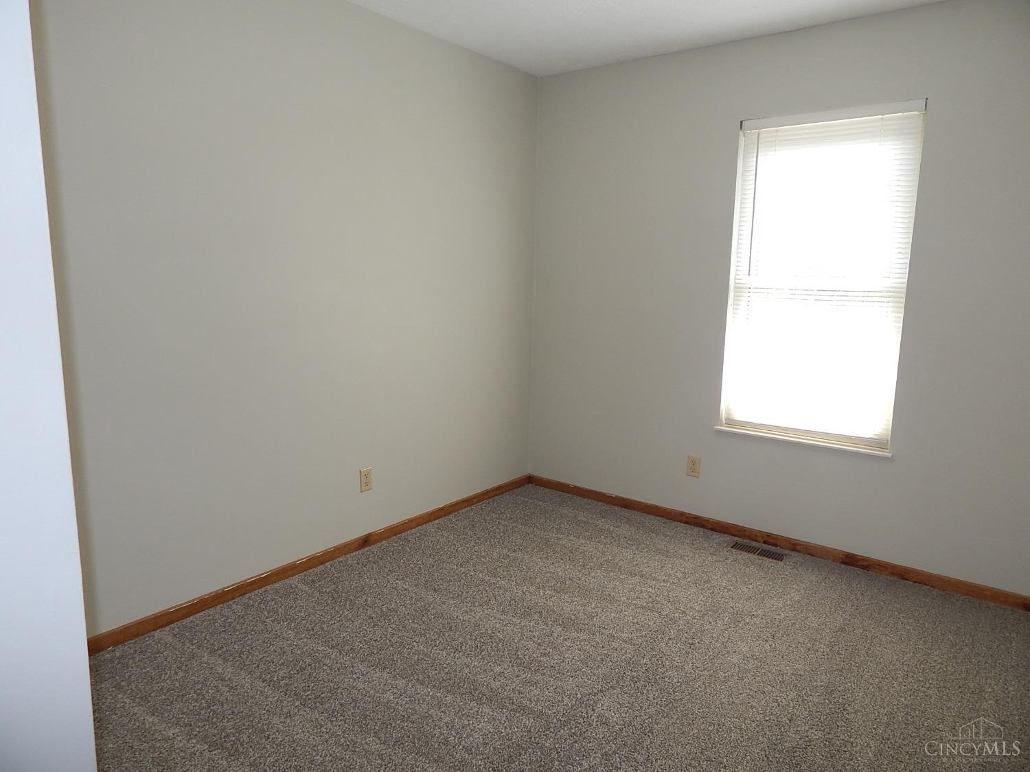 3558 Clover Road Bethel, OH 45106 - Photo 25 of 30 Gallery Image 25