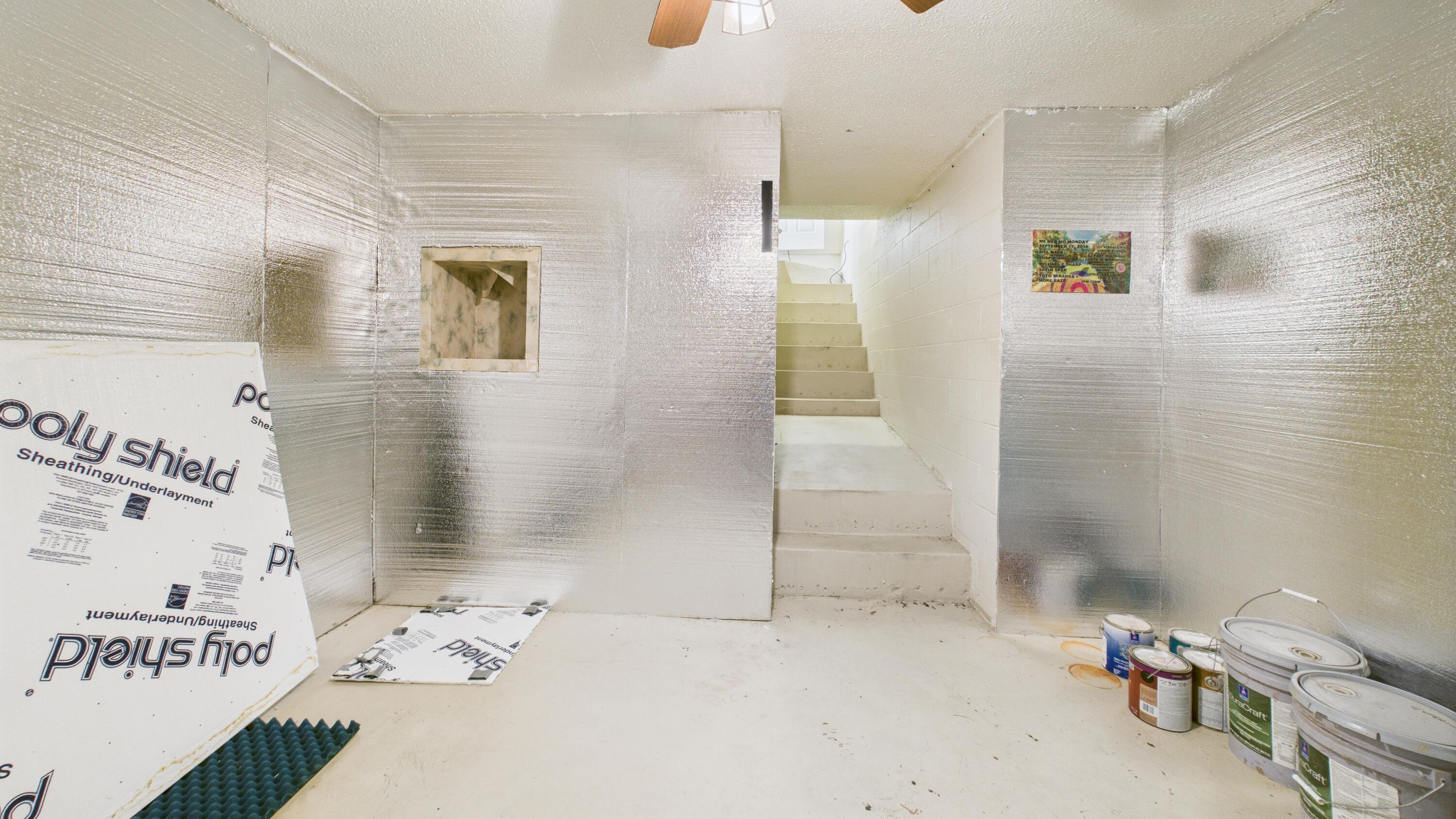 3022 67th Street Lubbock, TX 79413 - Photo 25 of 42 a bathroom with a bathtub and shower