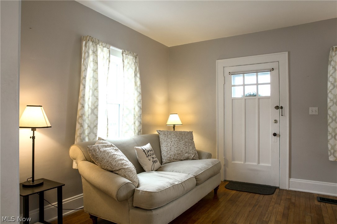 3436 Berea Road Cleveland, OH 44111 - Photo 4 of 26 Gallery Image 4
