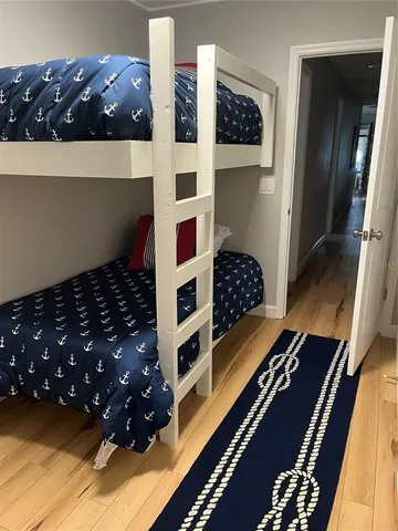 $5,000 | 4705 Hollingsworth Avenue, Sarasota, FL 34233