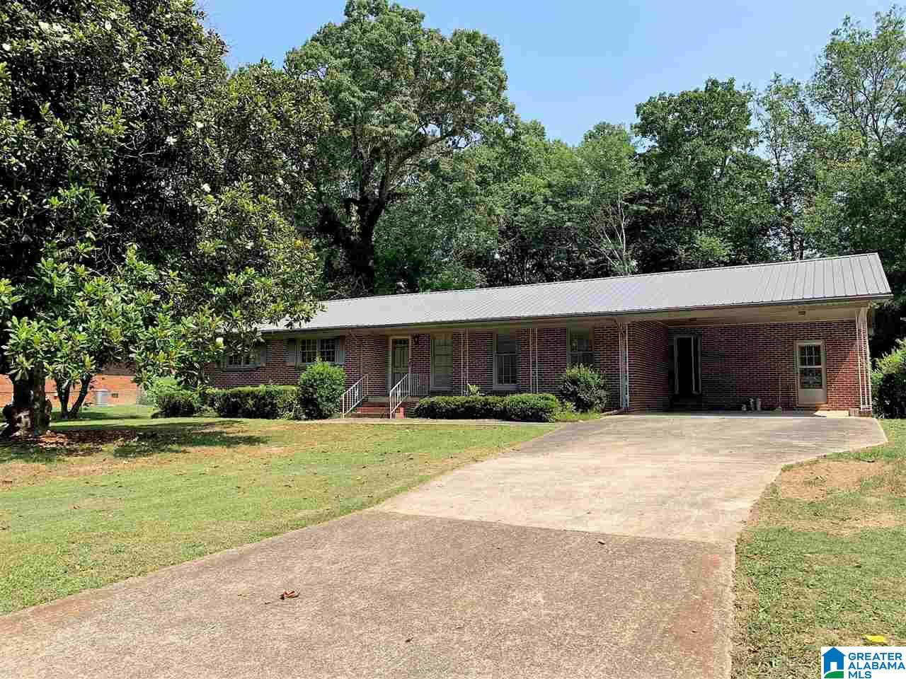 3917 Stratford Road Anniston, AL 36207 - Photo 2 of 32