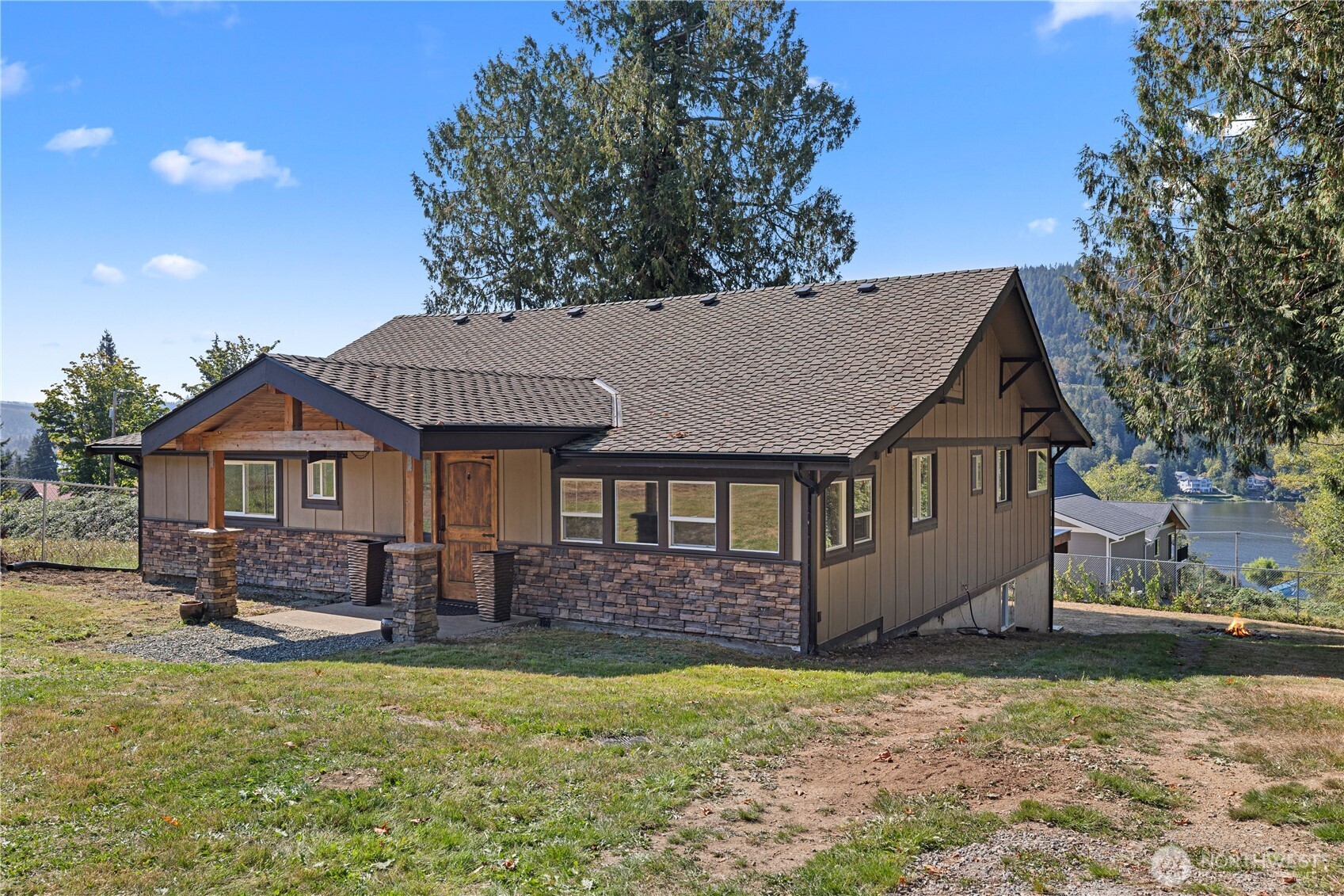 18092 Montborne Road Mount Vernon, WA 98274 - Photo 1 of 40 Gallery Image 1