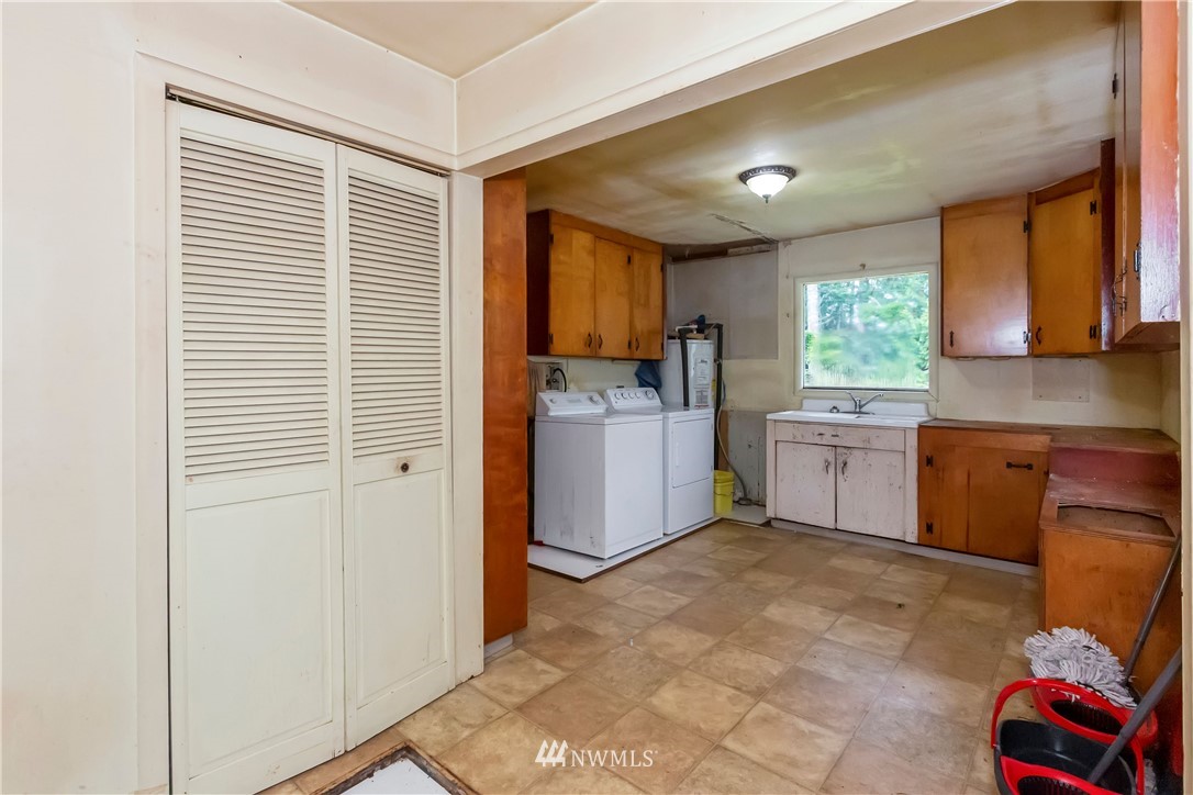 151 Southeast Stroud Road Shelton, WA 98584 - Photo 12 of 28 Gallery Image 12