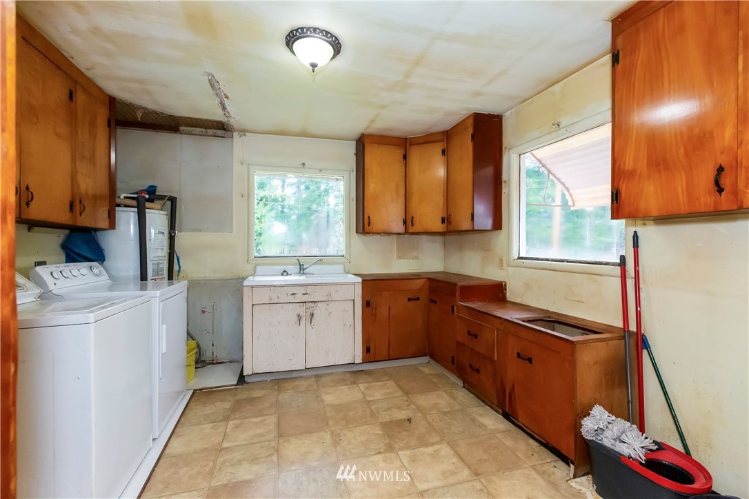 151 Southeast Stroud Road Shelton, WA 98584 - Photo 13 of 28 Gallery Image 13