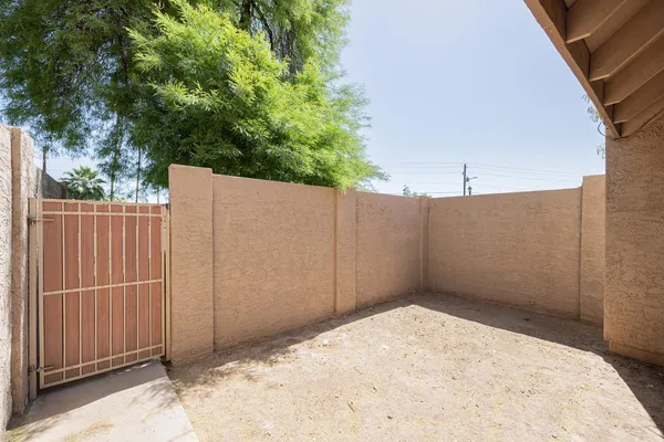 $1,595 | 7314 North 43rd Avenue, Glendale, AZ 85301