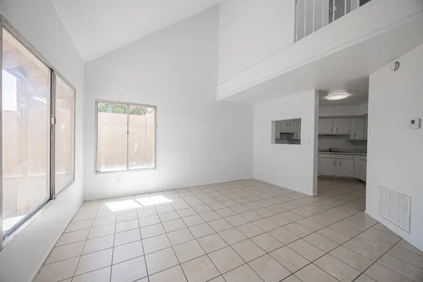 $1,595 | 7314 North 43rd Avenue, Glendale, AZ 85301