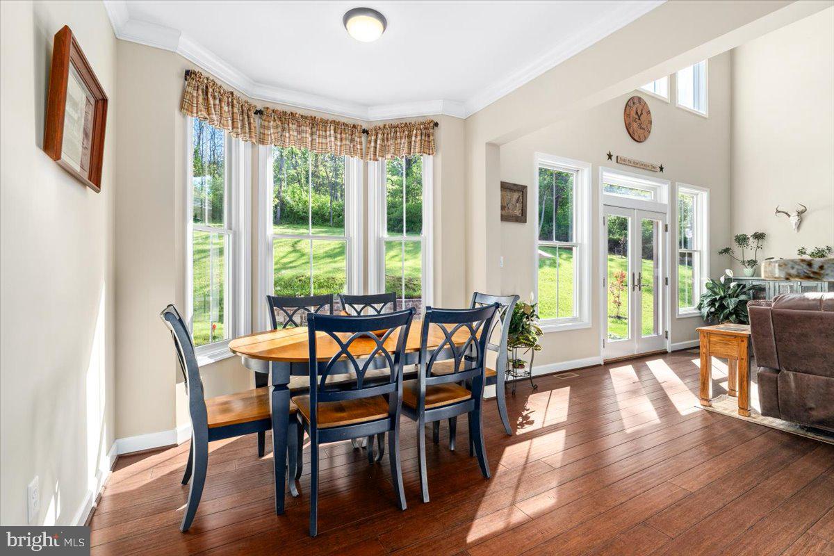 2802 Ward Kline Road Myersville, MD 21773 - Photo 17 of 85 Eat-in kitchen
