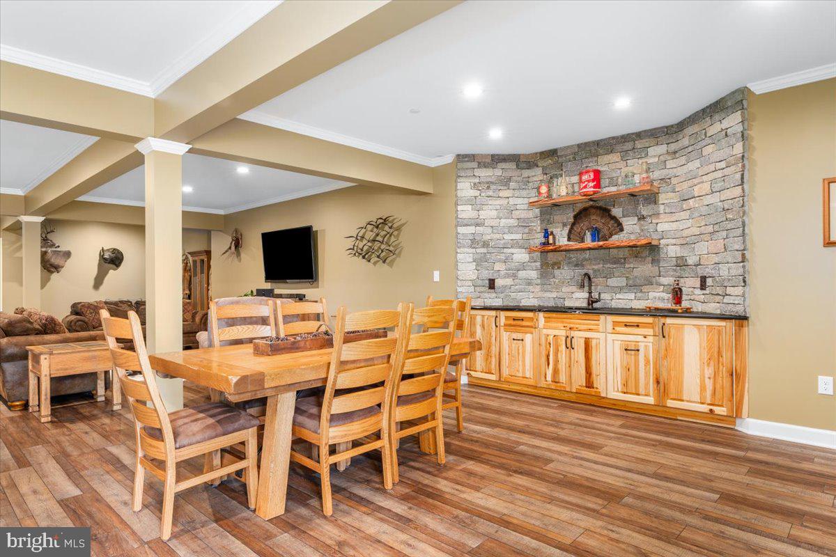 2802 Ward Kline Road Myersville, MD 21773 - Photo 48 of 85 Lower level bar
