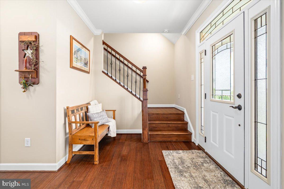 2802 Ward Kline Road Myersville, MD 21773 - Photo 5 of 85 Gorgeous entryway
