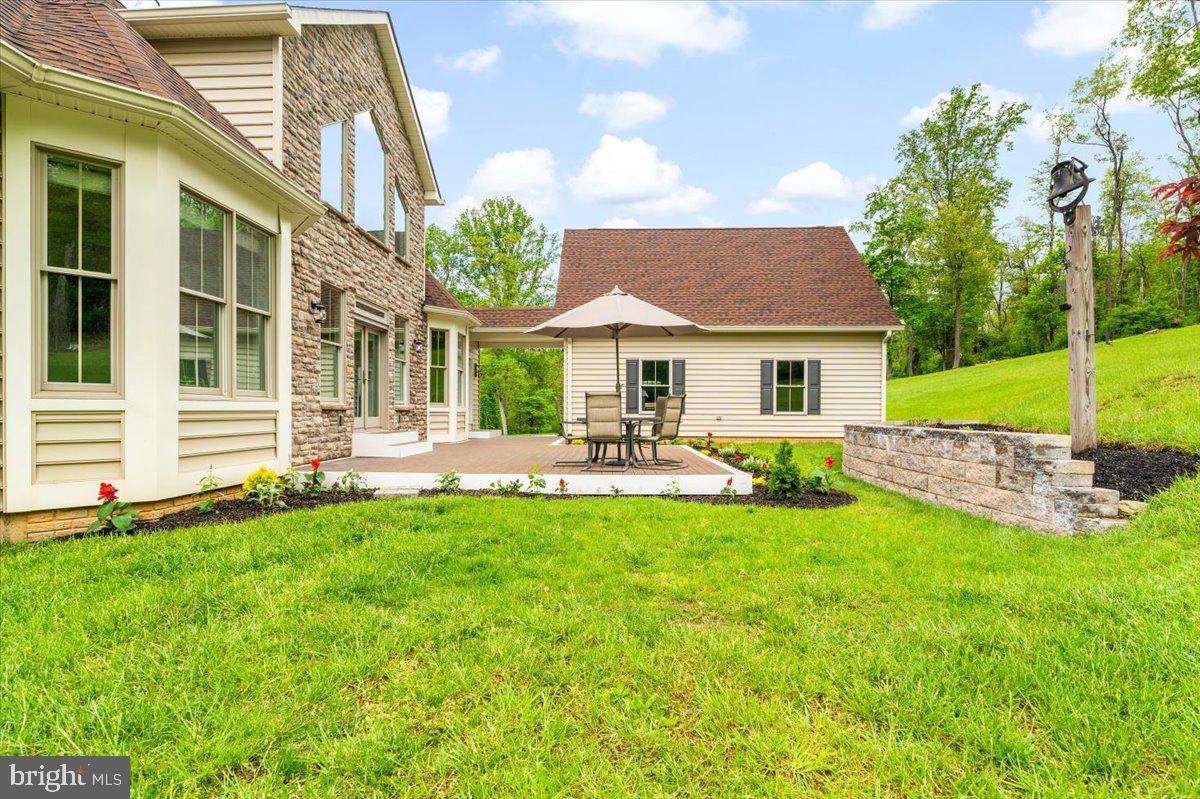 2802 Ward Kline Road Myersville, MD 21773 - Photo 62 of 85 Back yard