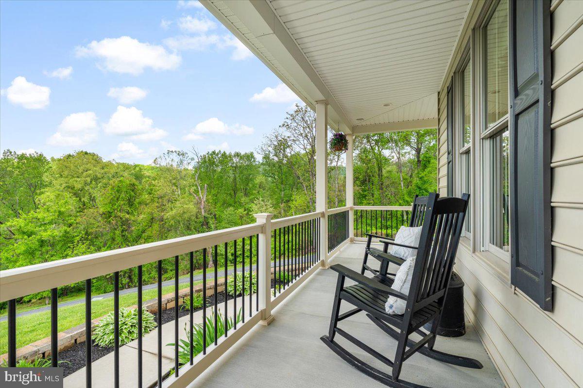 2802 Ward Kline Road Myersville, MD 21773 - Photo 69 of 85 Enjoy a good book or morning coffee here!