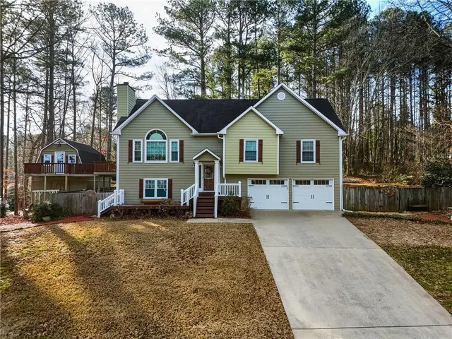 $370,000 | 141 North Springs Drive, Acworth, GA 30101