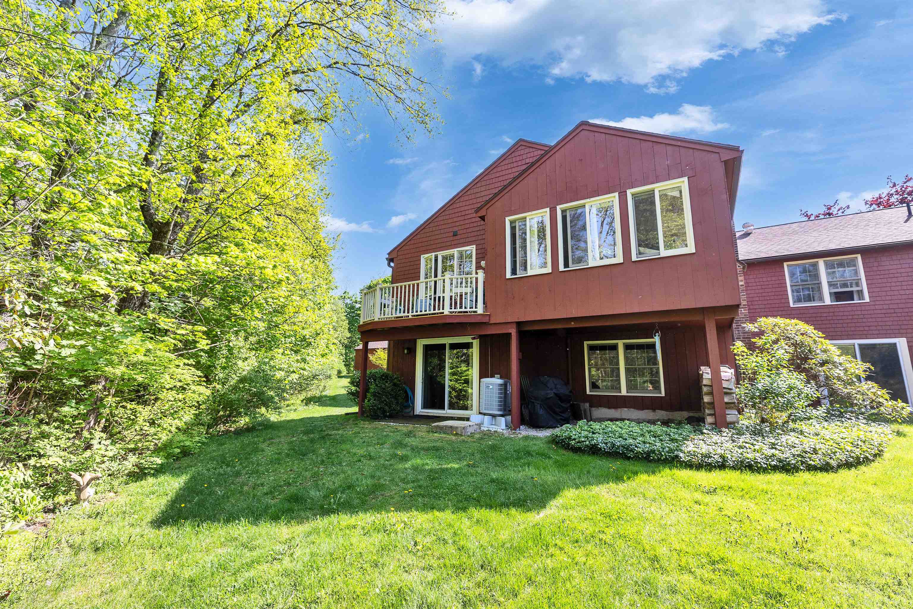 12 Colonial Square Peterborough, NH 03458 - Photo 57 of 60