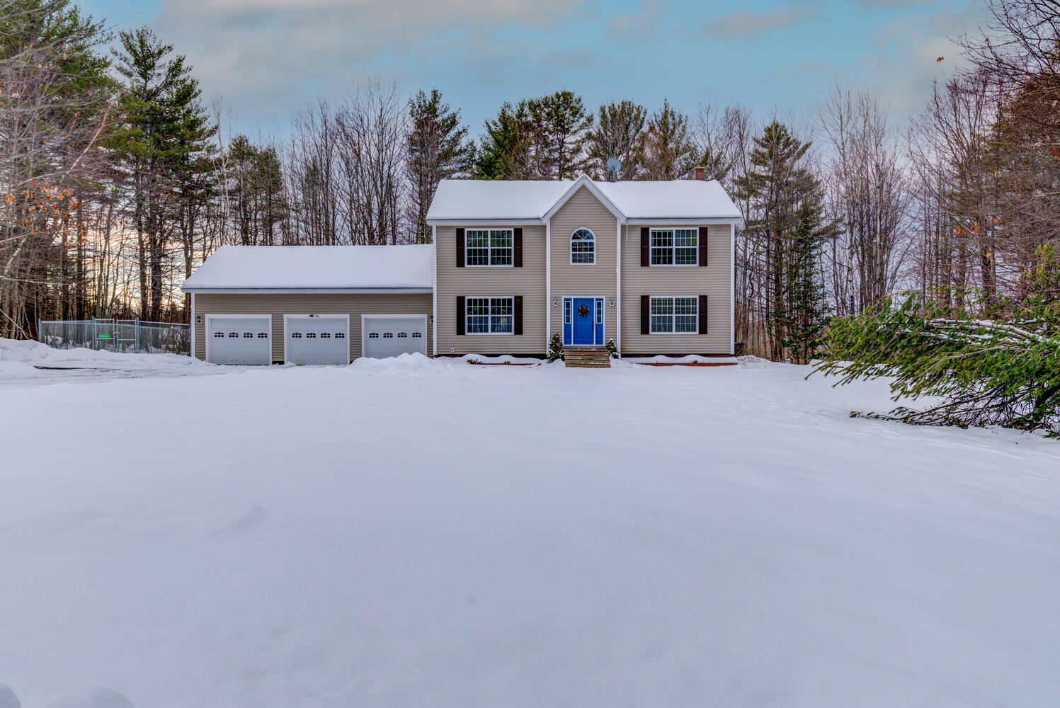196 Parsons Road Norway, ME 04268 - Photo 3 of 83 196 Parsons Rd Norway ME 04268-large-005