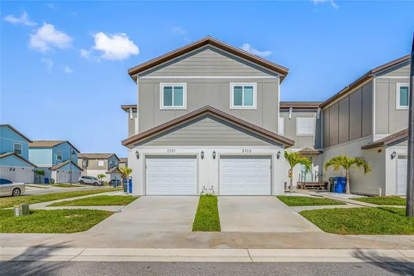 $2,945 | 2117 Sebring Place, Clearwater, FL 33760