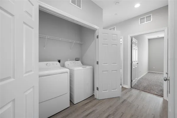 a view of utility room with washer and dryer