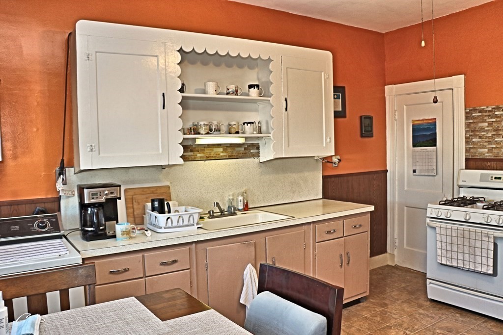 82 St Andrew Road Boston, MA 02128 - Photo 2 of 20