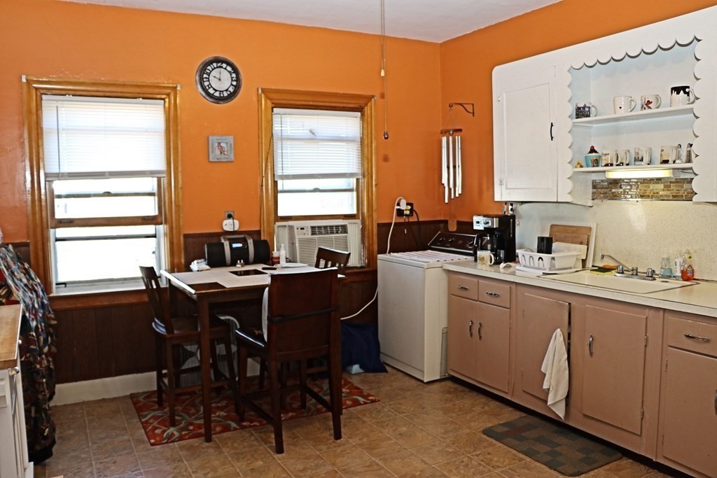 82 St Andrew Road Boston, MA 02128 - Photo 3 of 20