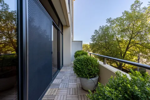 $1,500,000 | 20 West 3rd Avenue, Unit 202, San Mateo, CA 94402