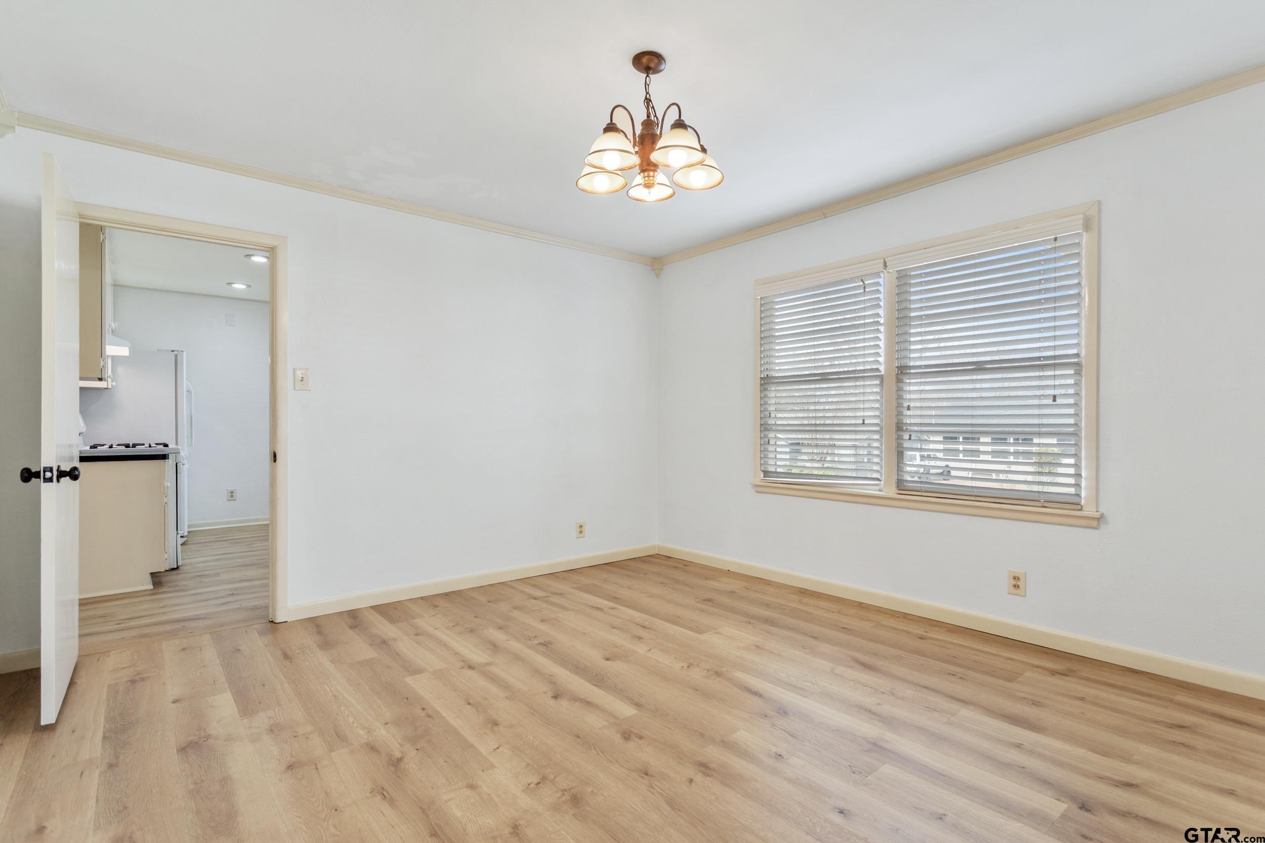 921 East Barbara Street Tyler, TX 75701 - Photo 21 of 33