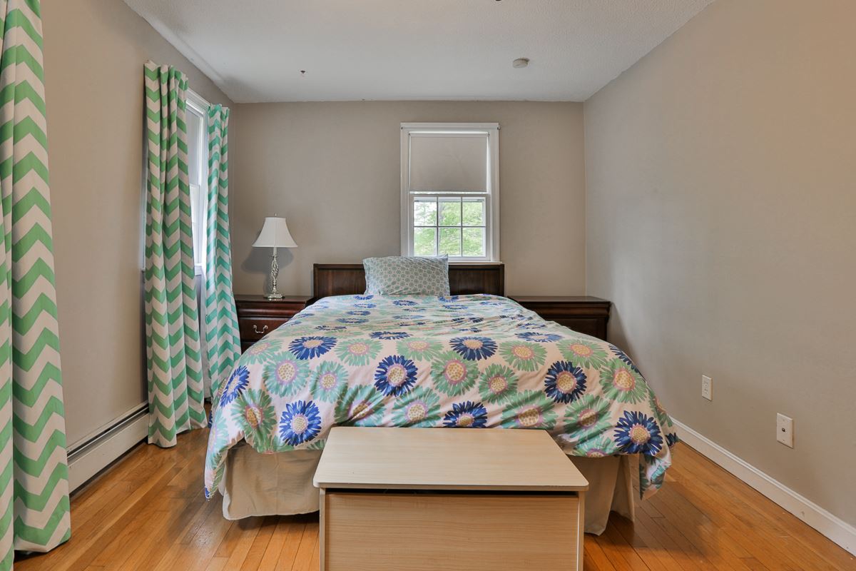 14 Alpine Road Windham, NH 03087 - Photo 27 of 35