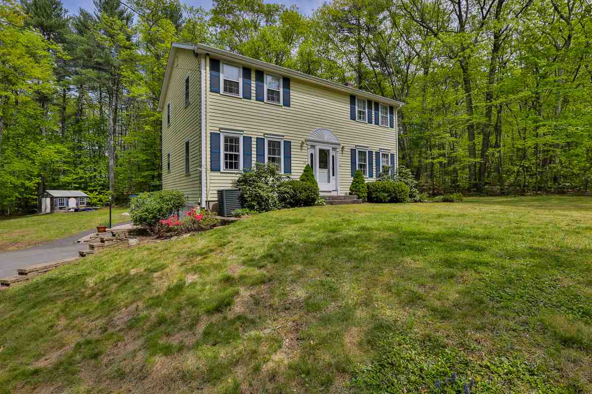 14 Alpine Road Windham, NH 03087 - Photo 34 of 35