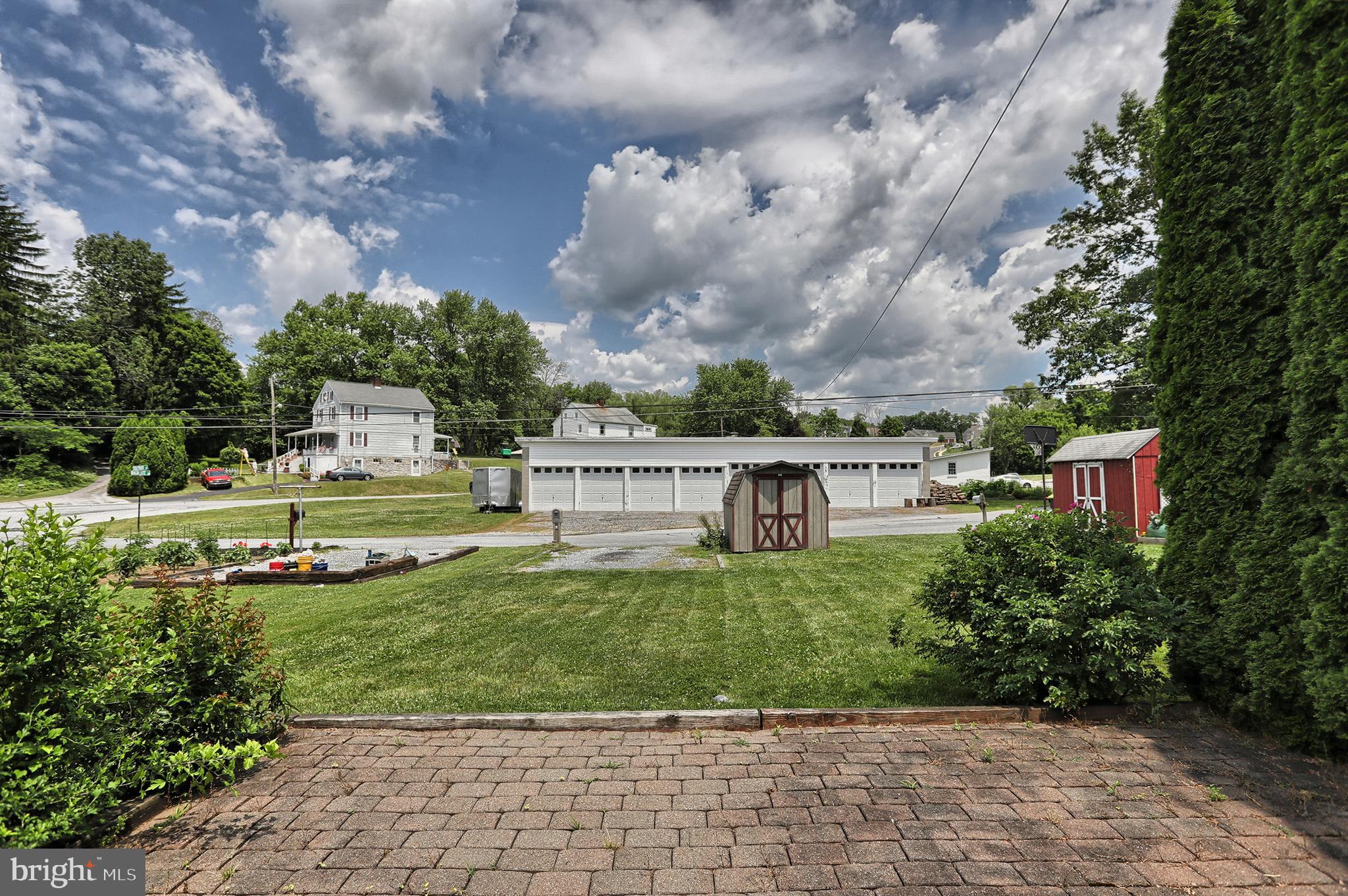 114 Anthracite Road Lebanon, PA 17042 - Photo 25 of 30 Rear yard and patio