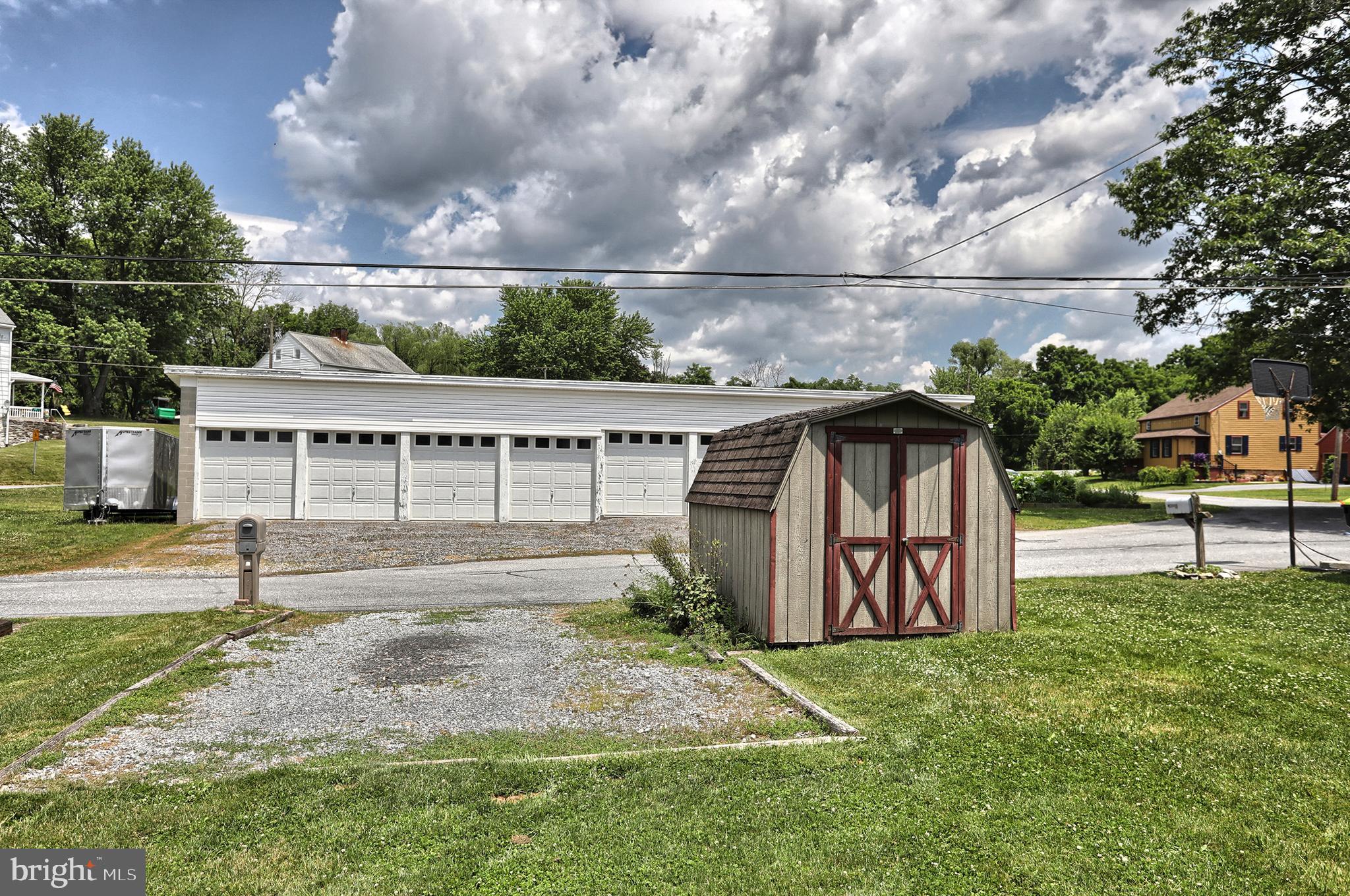 114 Anthracite Road Lebanon, PA 17042 - Photo 27 of 30 Rear off street parking, alley access