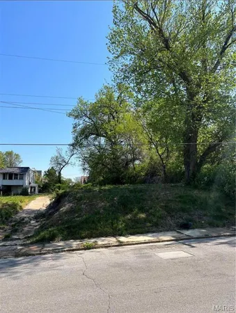 $45,000 | 5937 Julian Avenue, St. Louis, MO 63112
