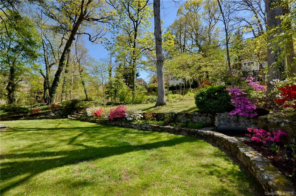 99 Gracelyn Road Asheville, NC 28804 - Photo 19 of 24 Gallery Image 19