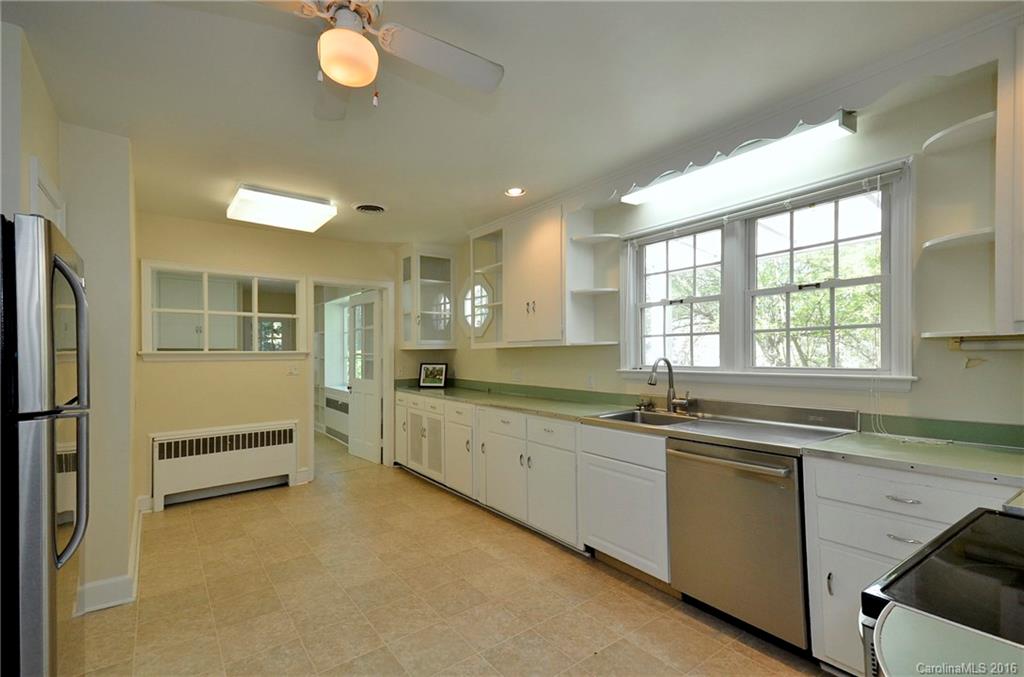 99 Gracelyn Road Asheville, NC 28804 - Photo 9 of 24 Gallery Image 9