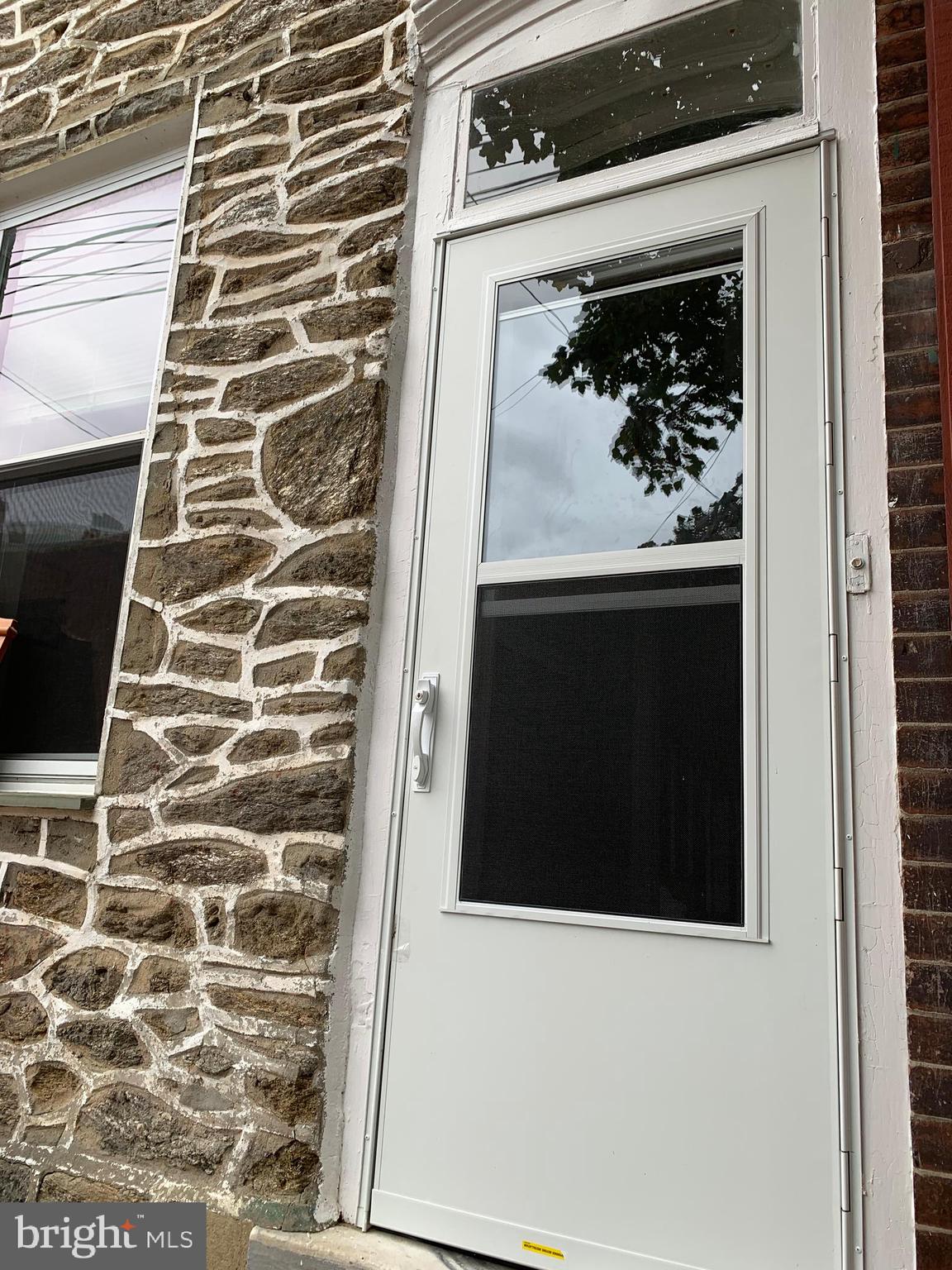 208 Ripka Street Philadelphia, PA 19127 - Photo 2 of 40