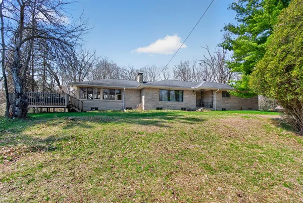 $315,000 | 3928 Stonewall Road, Jackson, MI 49203