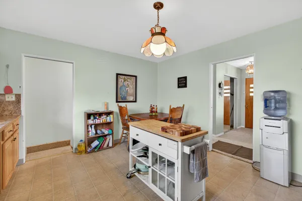 $315,000 | 3928 Stonewall Road, Jackson, MI 49203