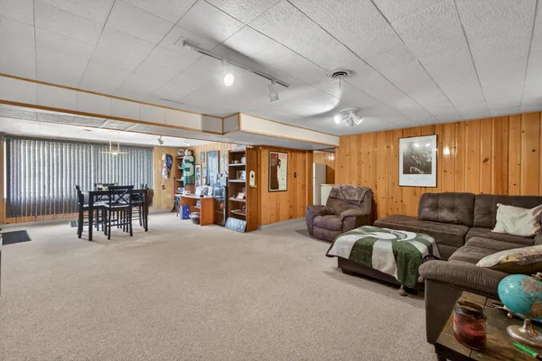 $315,000 | 3928 Stonewall Road, Jackson, MI 49203