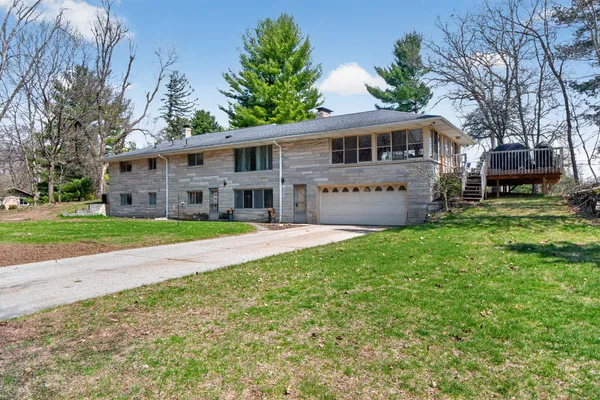 $315,000 | 3928 Stonewall Road, Jackson, MI 49203