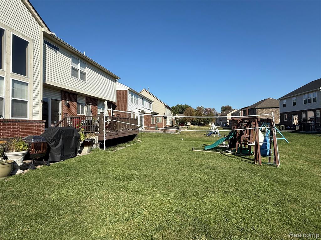 5102 Ridge Lane Warren, MI 48092 - Photo 9 of 62 Gallery Image 9